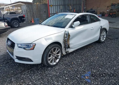 2014 Audi A5 2.0T Premium z USA, uszkodzony, nr VIN WAULFAFR5EA072978